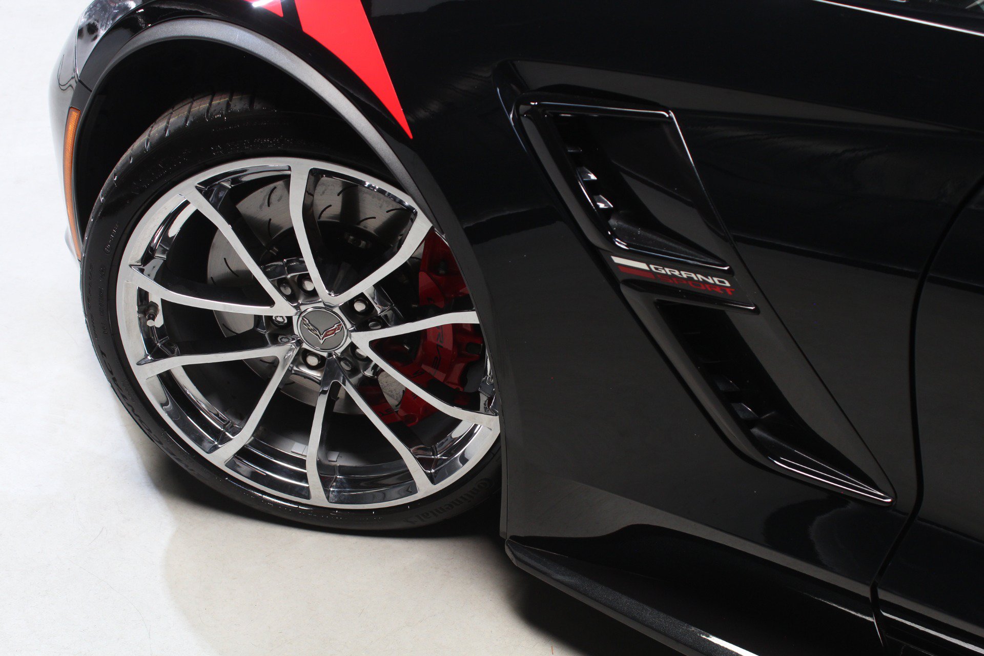 Used 2019 Chevrolet Corvette Grand Sport RWD image 34