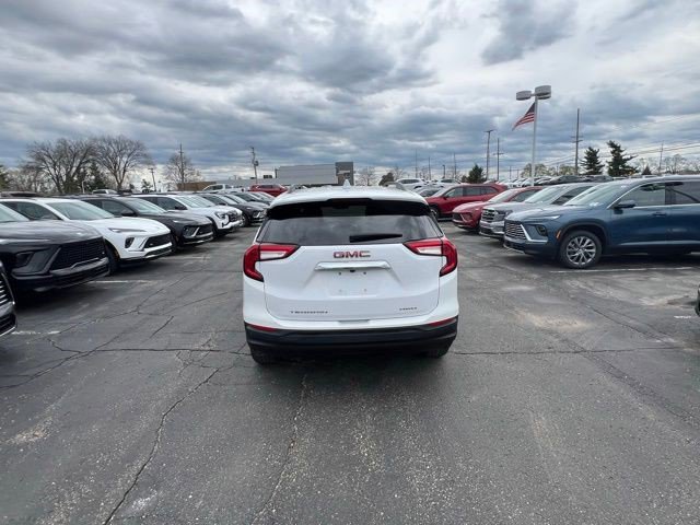 Certified 2023 GMC Terrain SLE w/ Driver Convenience Package AWD/4WD image 4