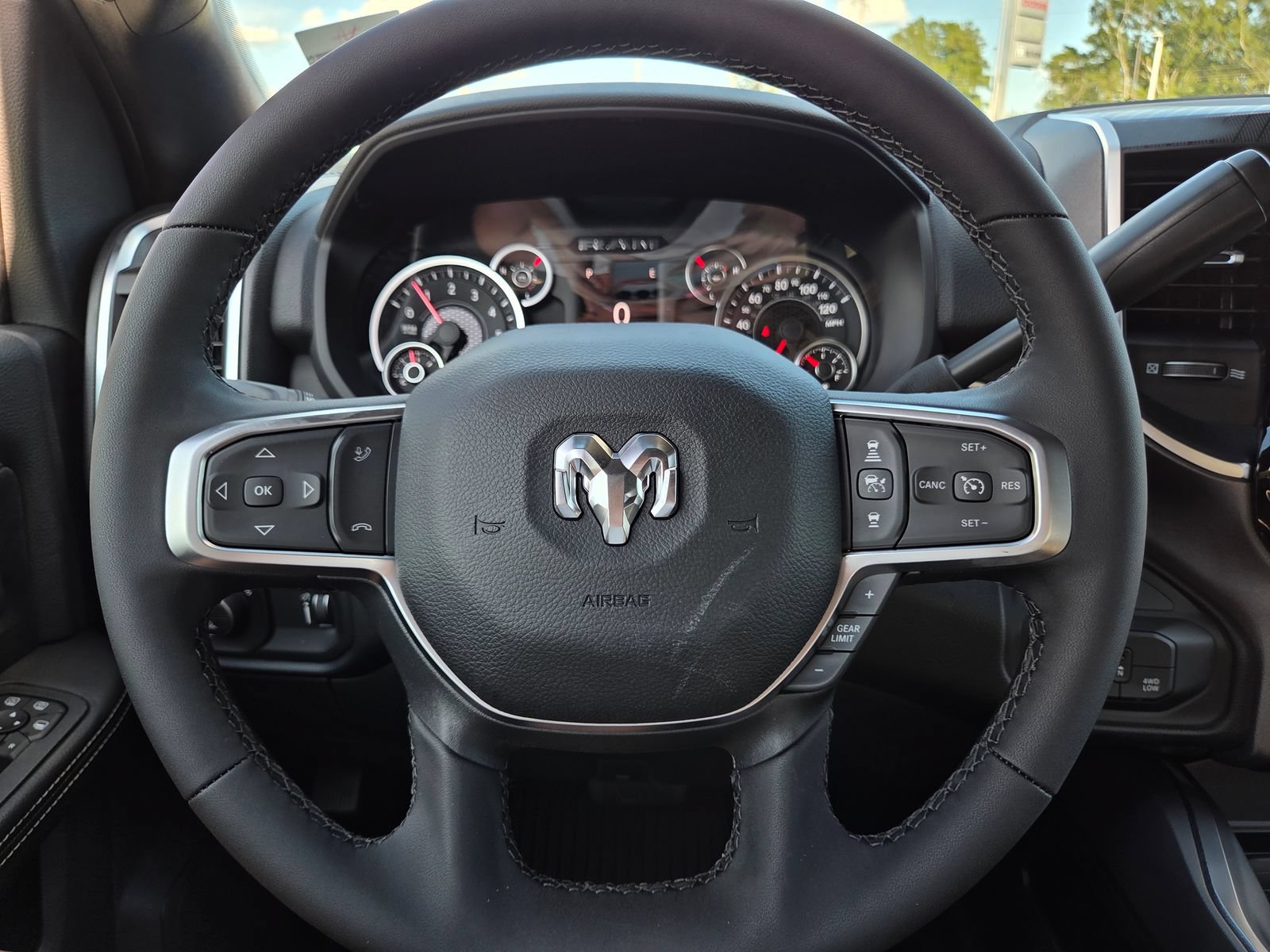New 2026 RAM 2500 Big Horn AWD/4WD image 20