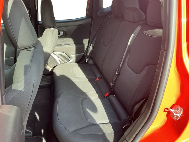 Used 2016 Jeep Renegade Sport w/ Power & Air Group FWD image 13