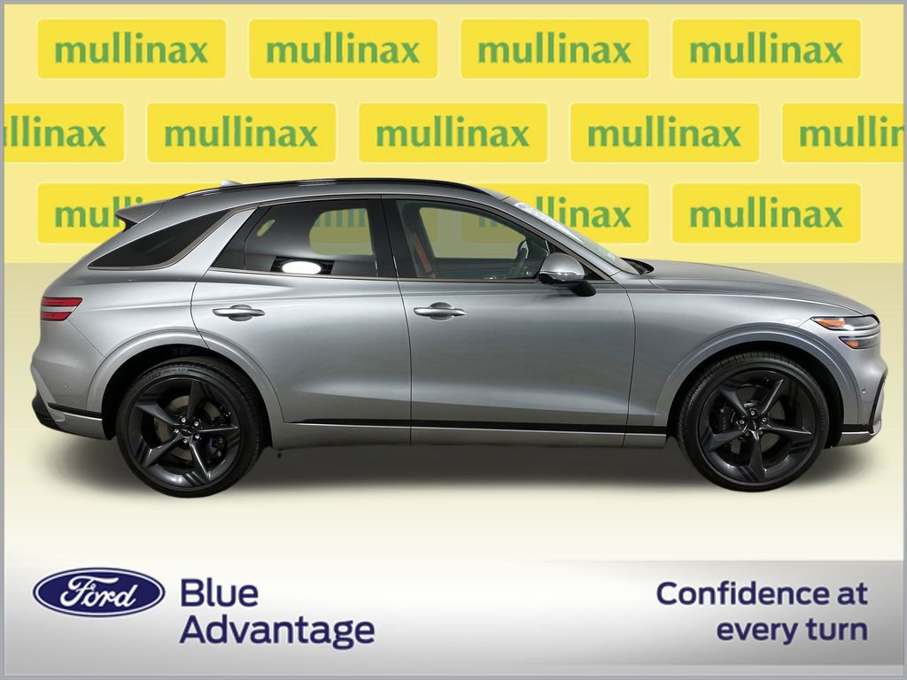 Used 2026 Genesis GV70 2.5T Sport Prestige image 2