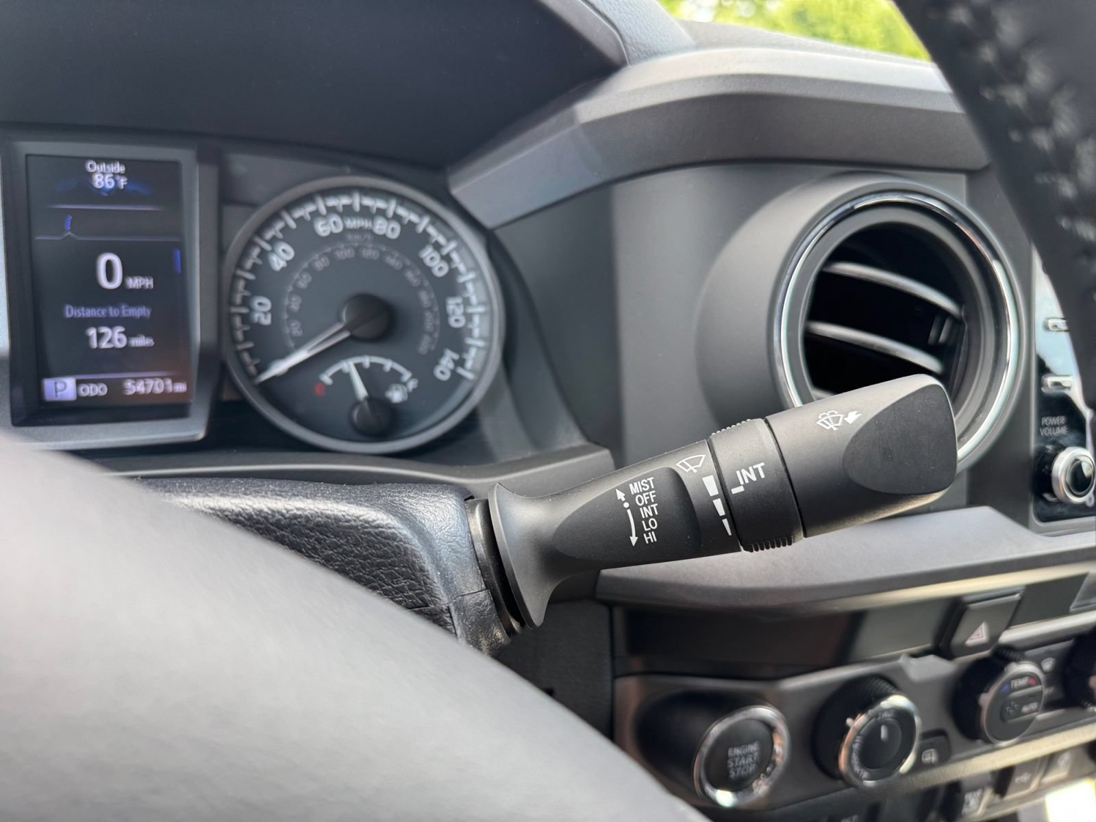Used 2021 Toyota Tacoma TRD Sport AWD/4WD image 17