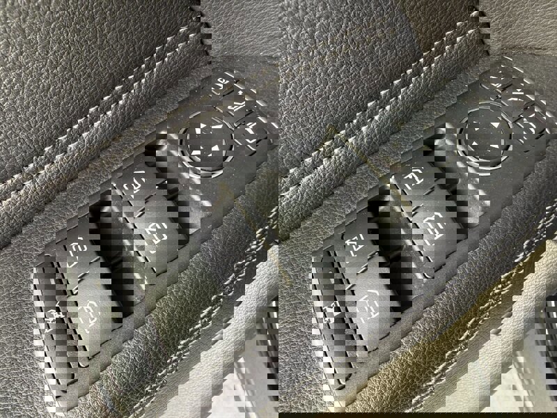 Used 2018 Mercedes-Benz GLE 350 image 24