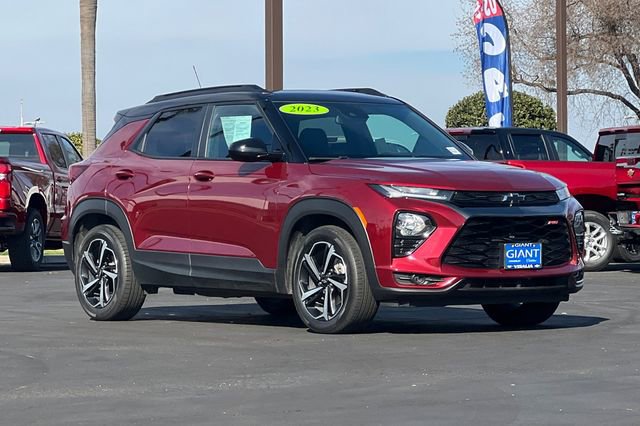 Used 2023 Chevrolet TrailBlazer RS w/ Sun and Liftgate Package video 2