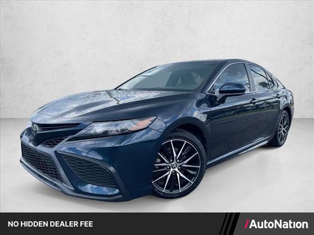 Used 2021 Toyota Camry SE FWD image 1