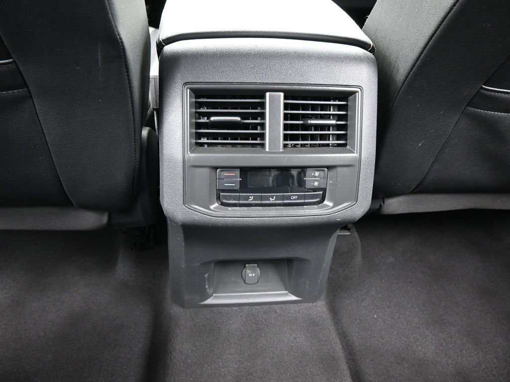 Used 2022 Volkswagen Atlas SE image 37