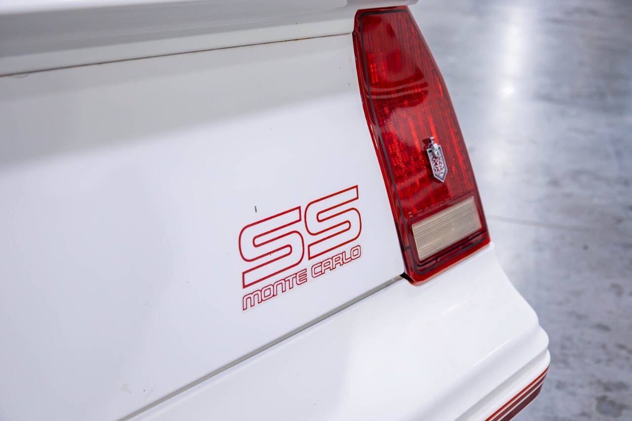 Used 1987 Chevrolet Monte Carlo SS RWD image 26