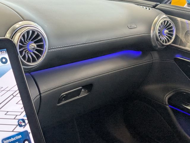 Used 2022 Mercedes-Benz SL 55 AMG 4MATIC image 28