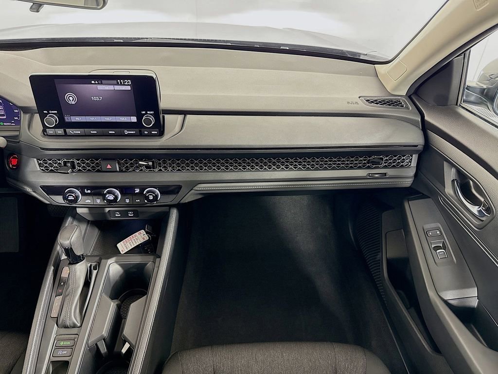 Certified 2023 Honda Accord LX image 20