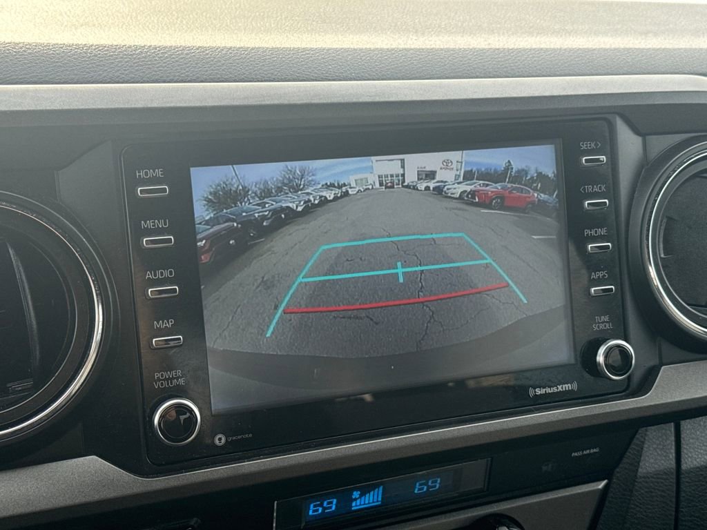 Used 2023 Toyota Tacoma TRD Off-Road image 23