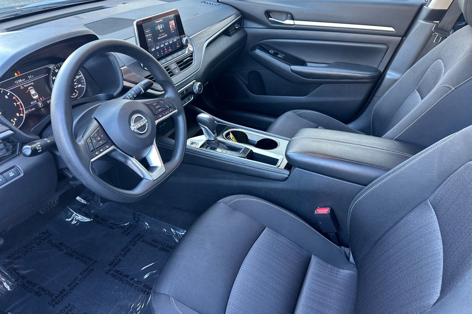 Used 2023 Nissan Altima 2.5 SV image 11