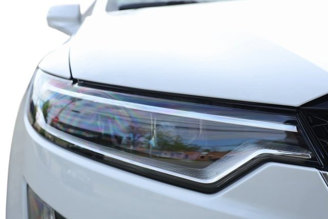 Used 2022 Cadillac XT6 Sport w/ Technology Package image 32