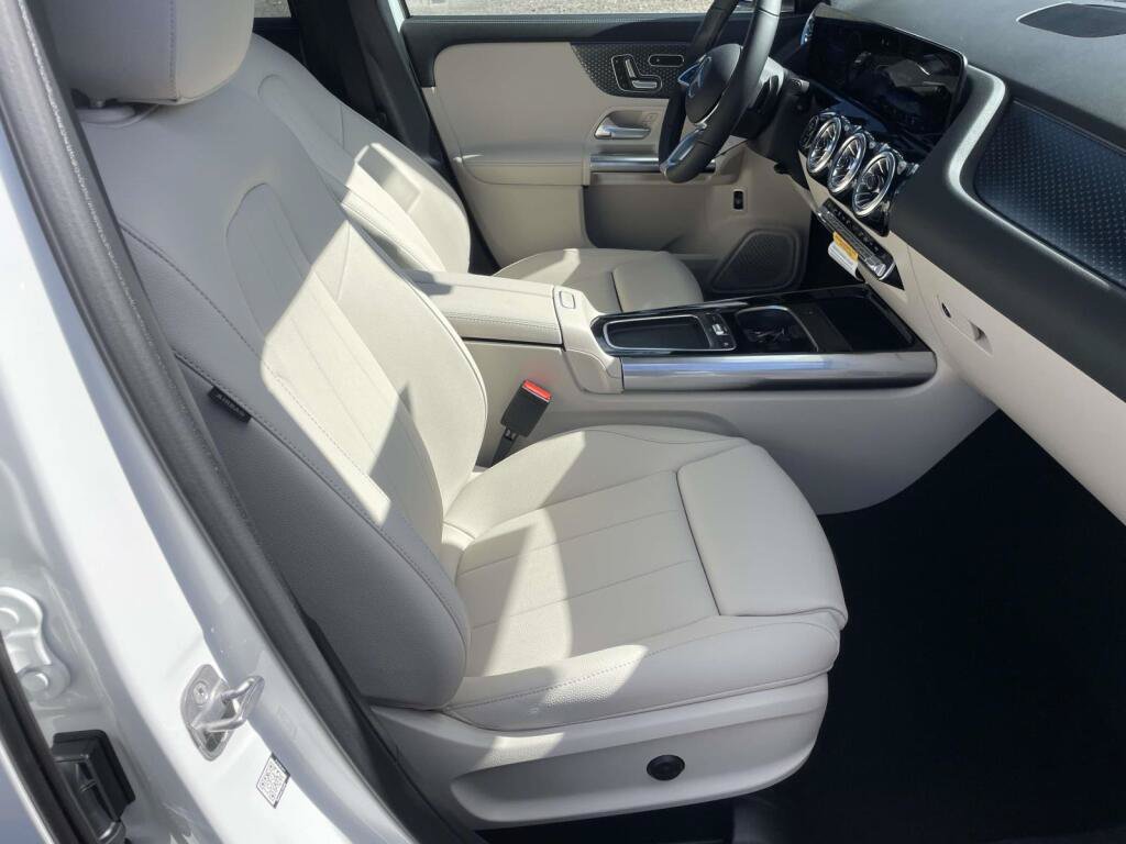 New 2026 Mercedes-Benz GLA 250 4MATIC image 20