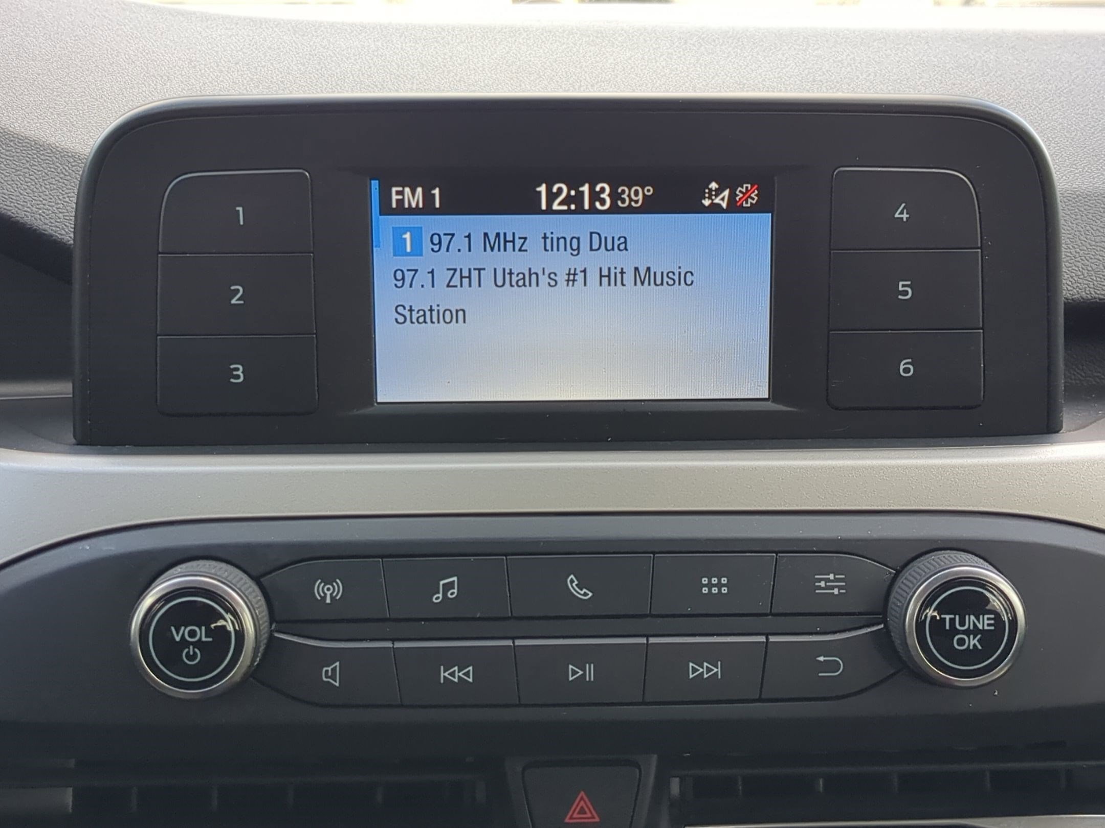 Used 2022 Ford Escape S image 23