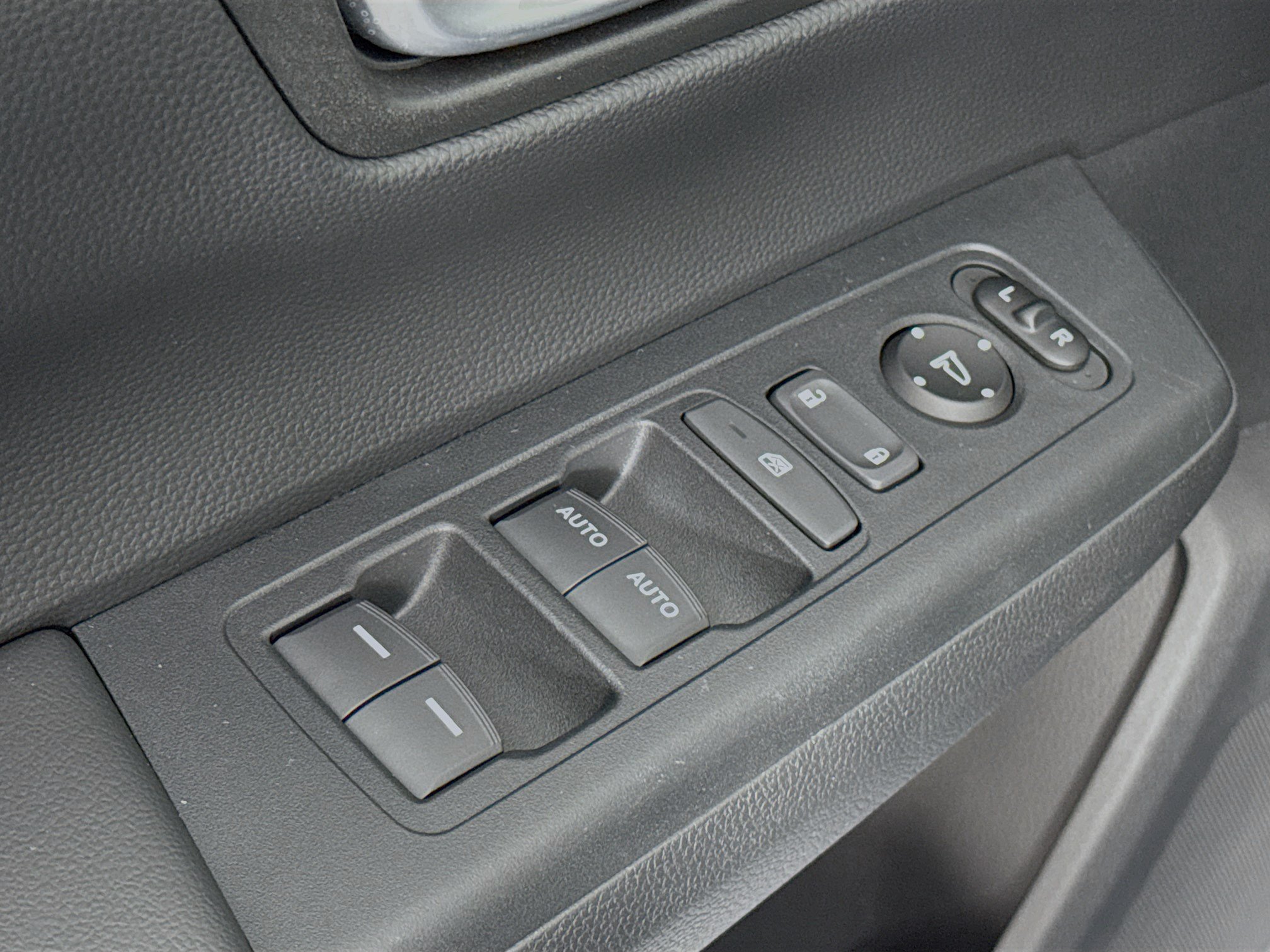 Certified 2024 Honda CR-V EX image 17