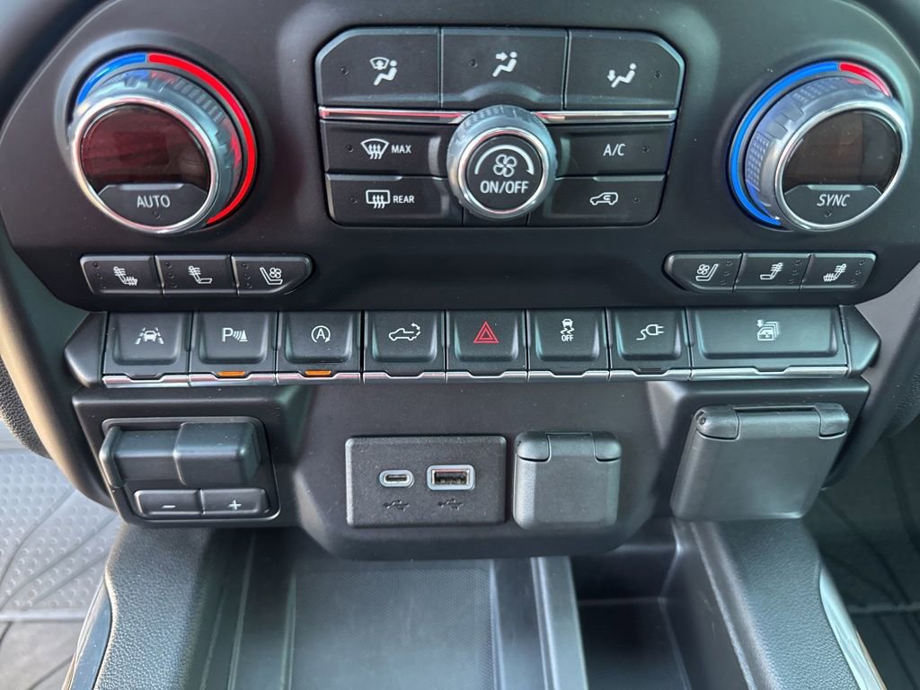 Used 2019 Chevrolet Silverado 1500 High Country w/ High Country Premium Package image 48