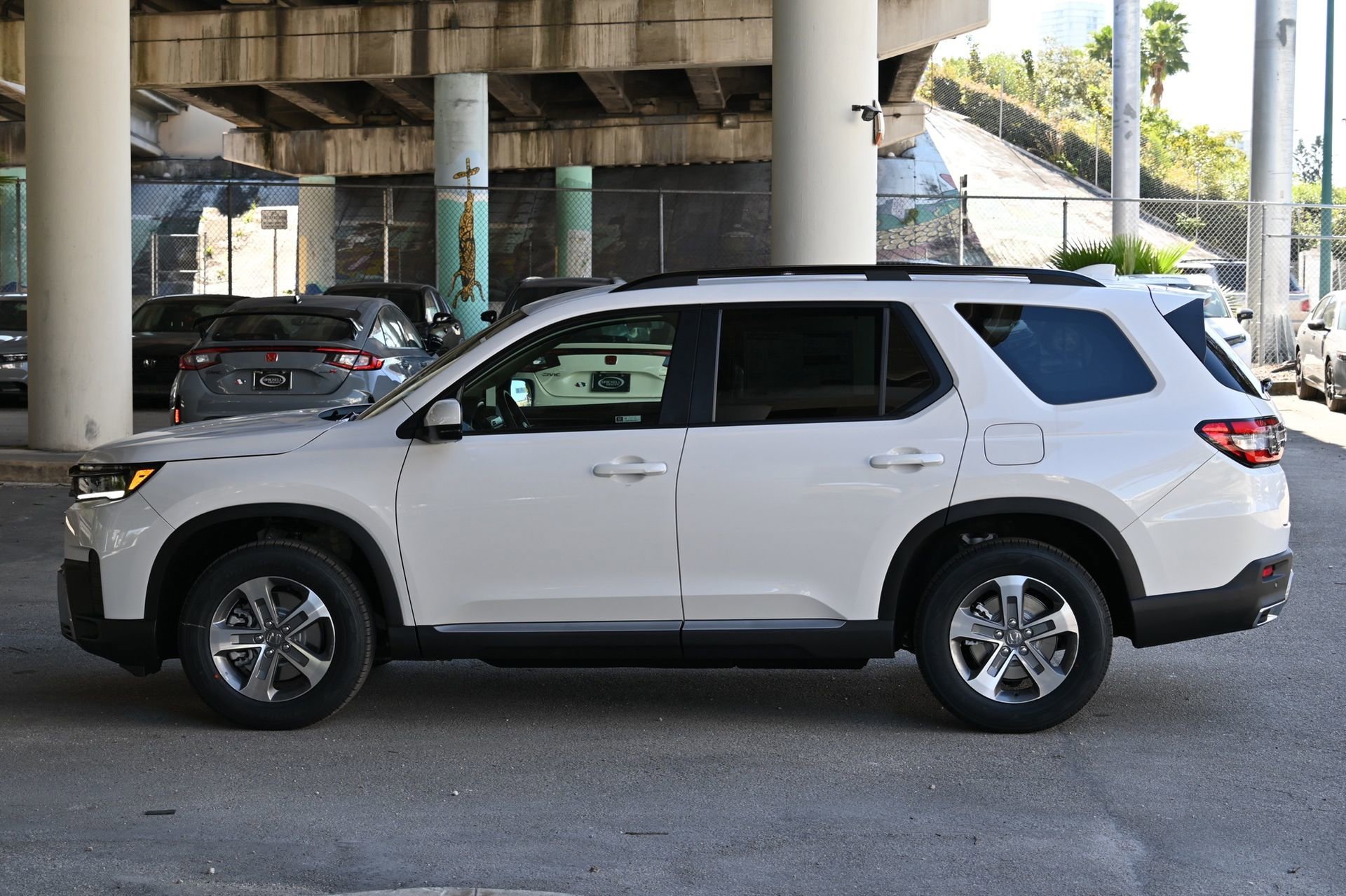 New 2026 Honda Pilot EX-L image 8