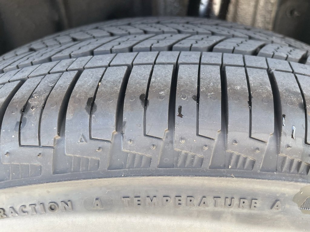 New 2025 Nissan Kicks SV w/ SV Premium Package image 20