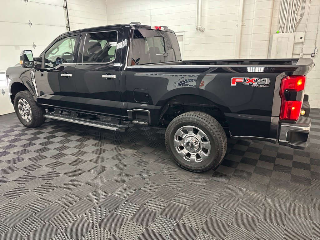 Used 2026 Ford F250 Lariat w/ Lariat Premium Package AWD/4WD image 6