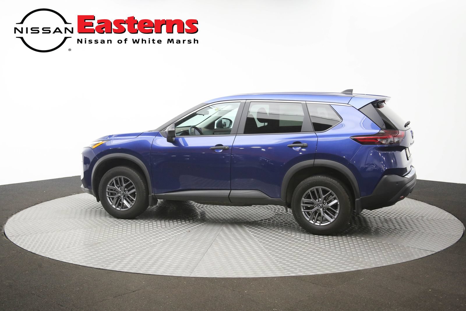 Used 2023 Nissan Rogue S AWD/4WD image 61