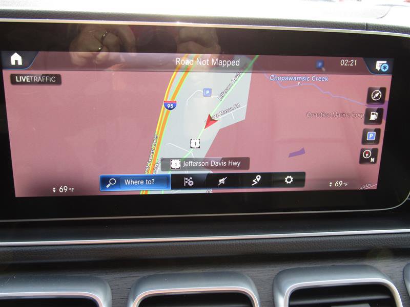 Used 2021 Mercedes-Benz GLS 450 4MATIC image 21