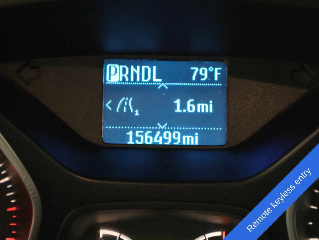 Used 2012 Ford Focus SE FWD image 2