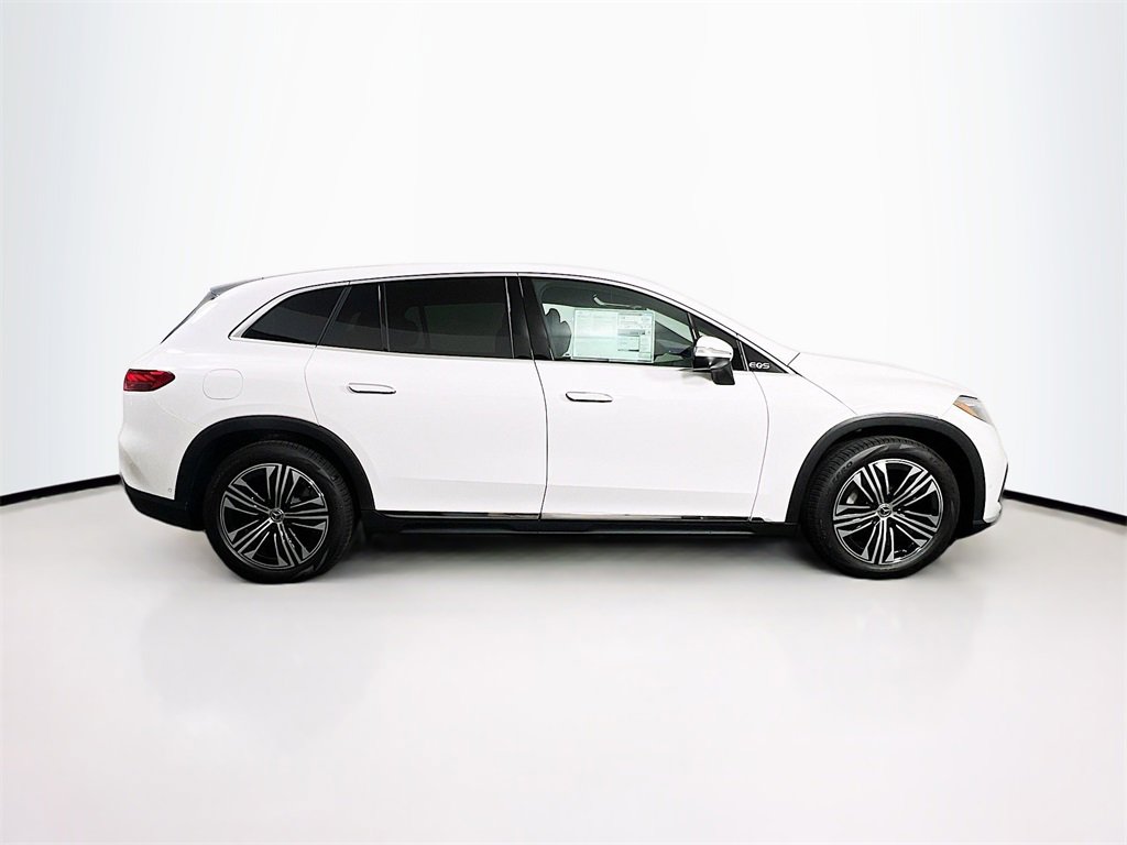 New 2026 Mercedes-Benz EQS 400 4MATIC SUV image 8