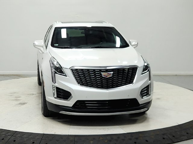 Used 2023 Cadillac XT5 Premium Luxury w/ LPO, Floor Liner Package AWD/4WD image 3