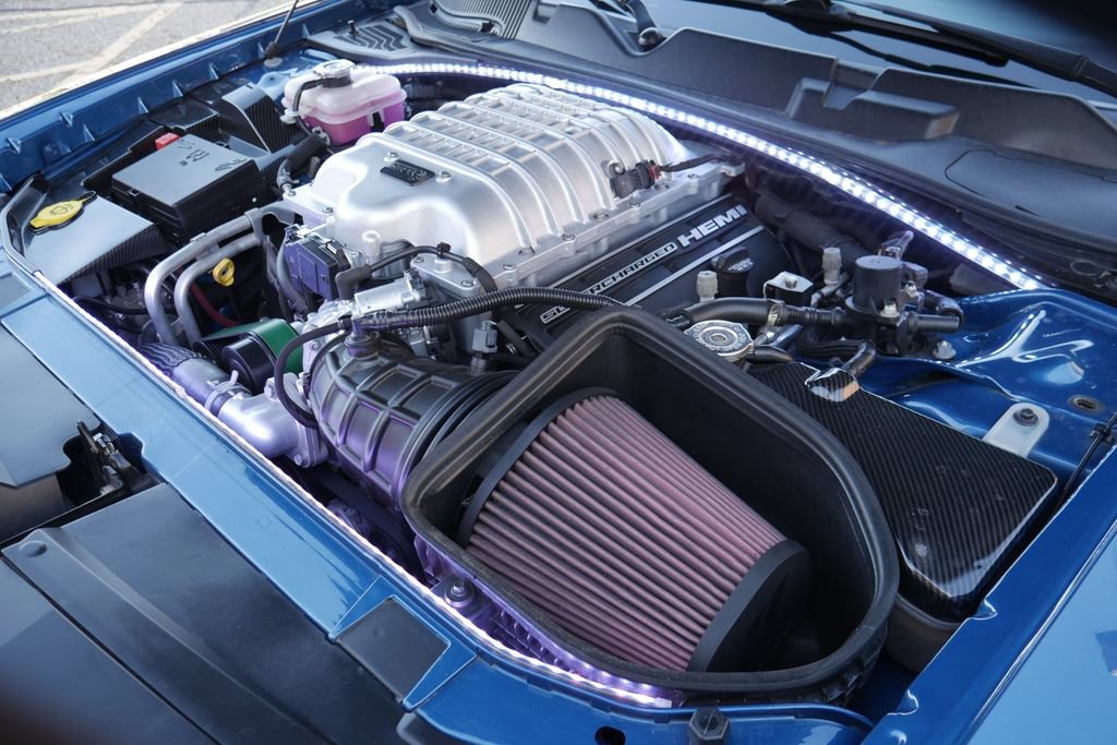 Used 2022 Dodge Challenger SRT Hellcat RWD image 34