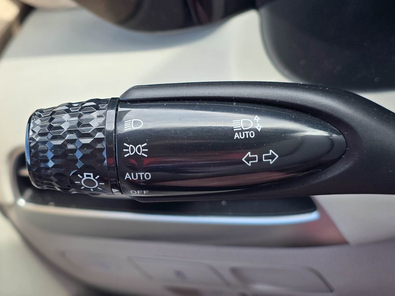 Used 2024 Hyundai Palisade Limited FWD image 20