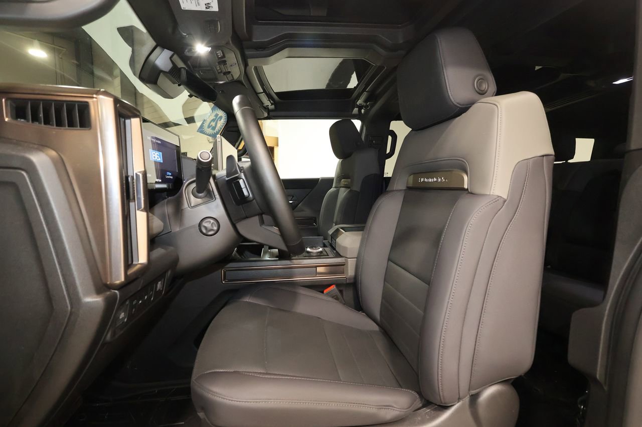 Certified 2025 GMC Hummer EV 2X image 23