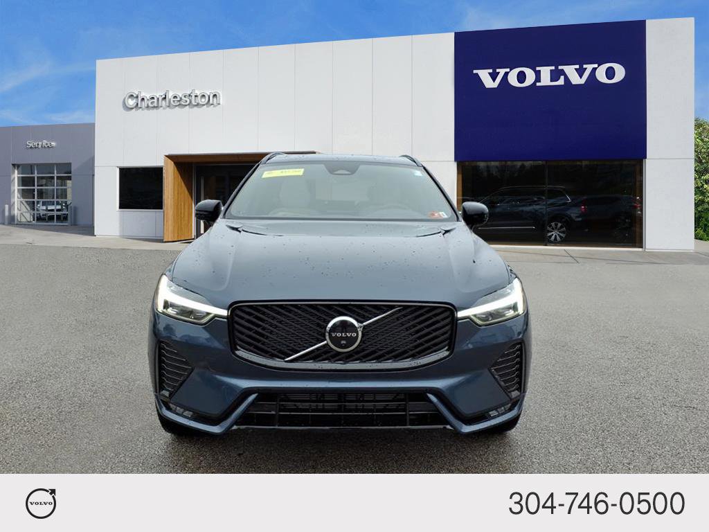 Certified 2026 Volvo XC60 B5 Plus w/ Climate Package AWD/4WD image 8