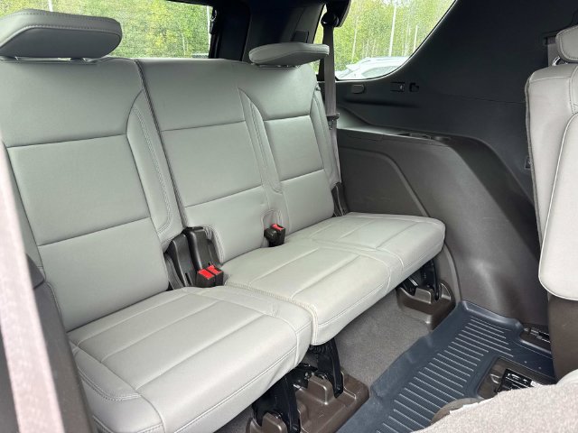 Used 2023 Chevrolet Tahoe LT w/ Luxury Package AWD/4WD image 20
