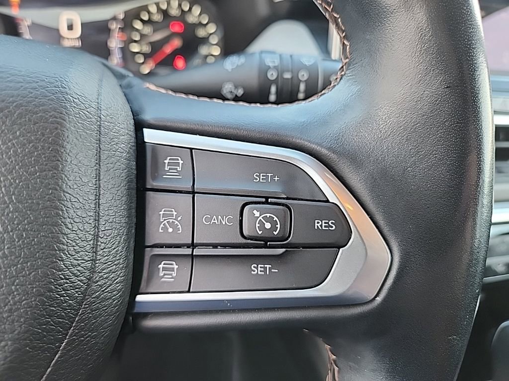 Used 2022 Jeep Compass Limited AWD/4WD image 13