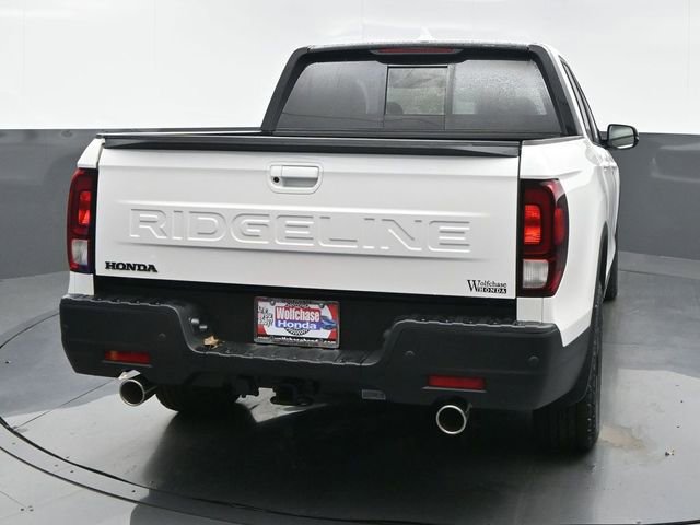 New 2026 Honda Ridgeline Black Edition image 5