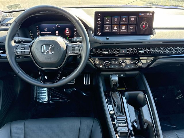 Used 2025 Honda Accord Sport image 15