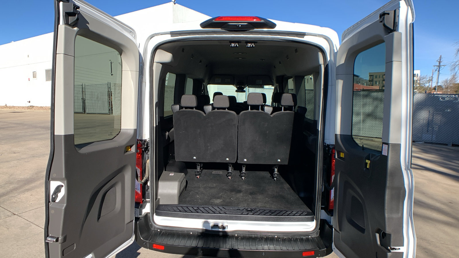 Used 2024 Ford Transit 350 XLT image 27