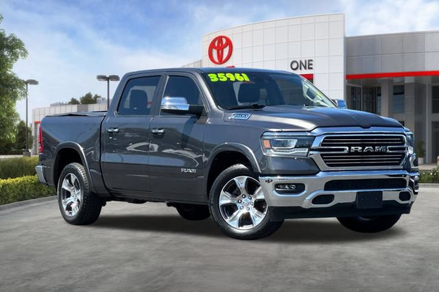 Used 2022 RAM 1500 Laramie AWD/4WD image 2