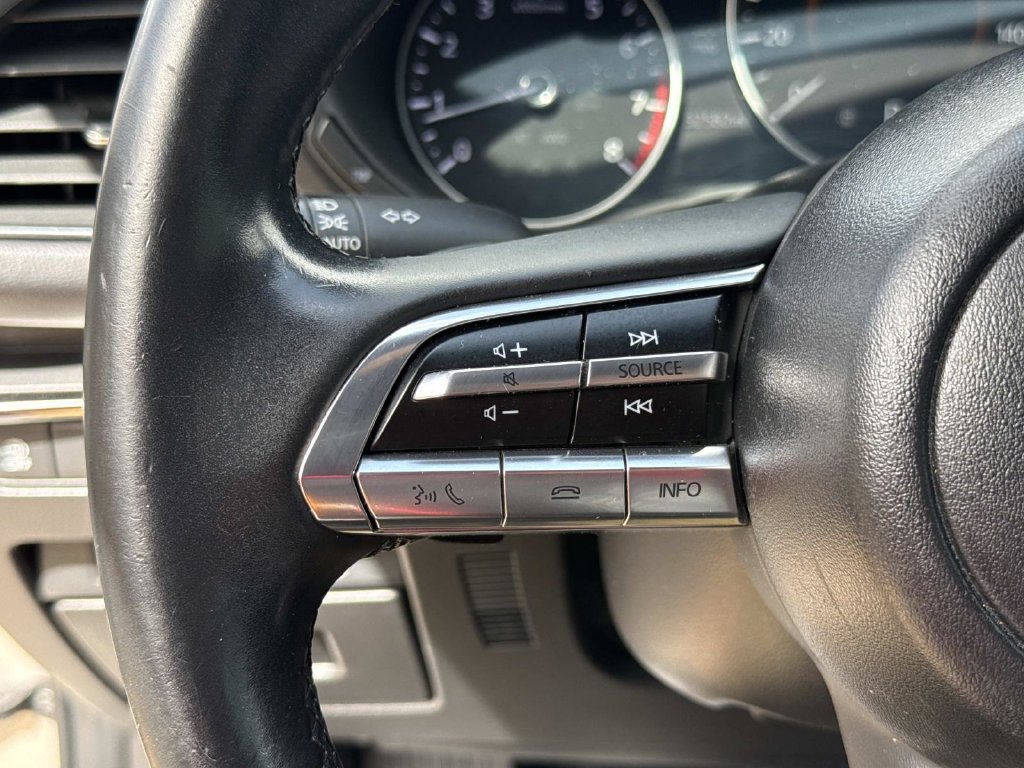 Used 2023 MAZDA MAZDA3 s AWD/4WD image 40