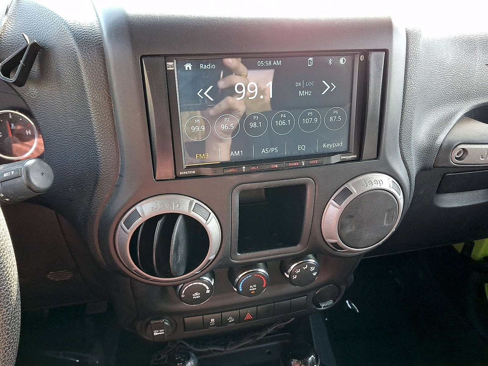 Used 2012 Jeep Wrangler Sport AWD/4WD image 14