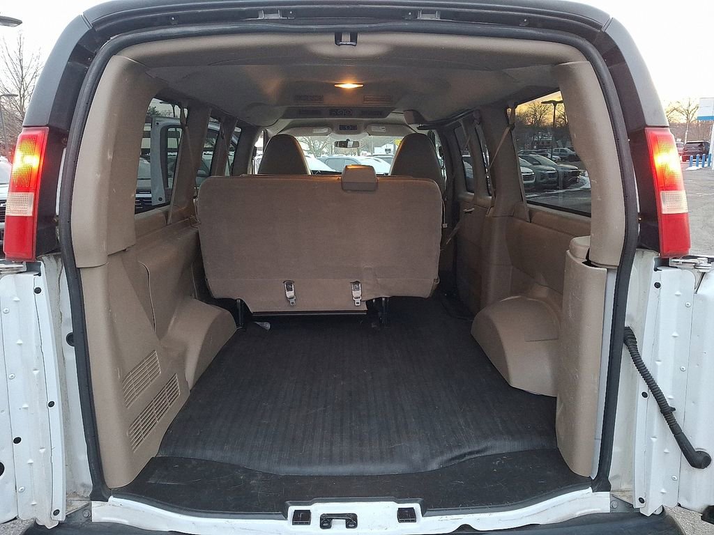 Used 2013 Chevrolet Express 1500 LS image 29