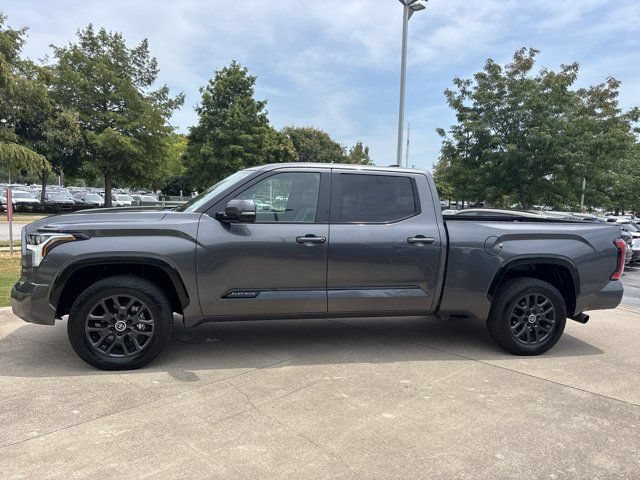 Used 2024 Toyota Tundra Platinum AWD/4WD image 8