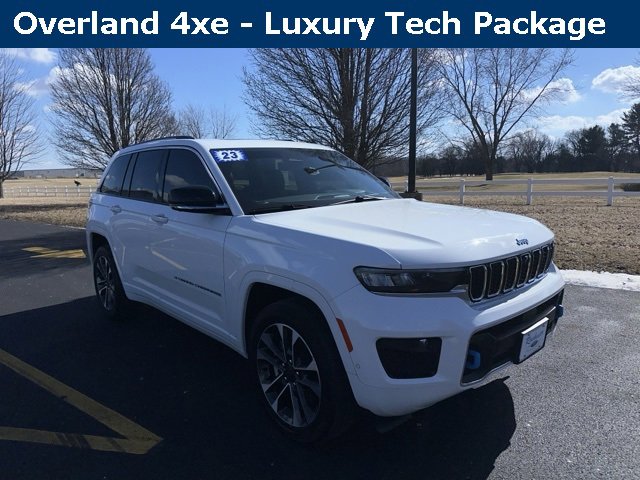 Used 2023 Jeep Grand Cherokee Overland w/ Advanced Protech Group III