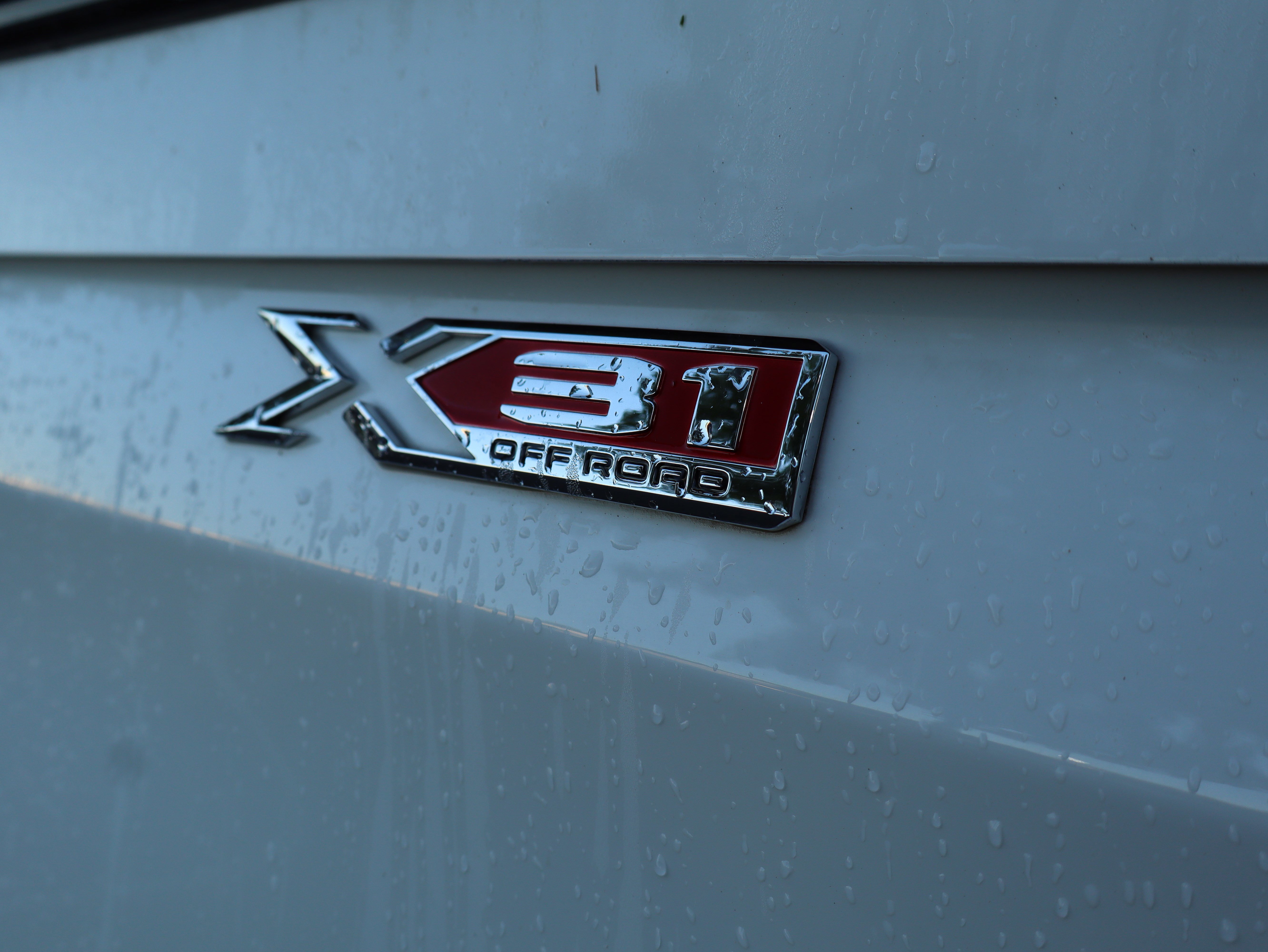 Used 2019 GMC Sierra 1500 SLT w/ SLT Premium Plus Package AWD/4WD image 42