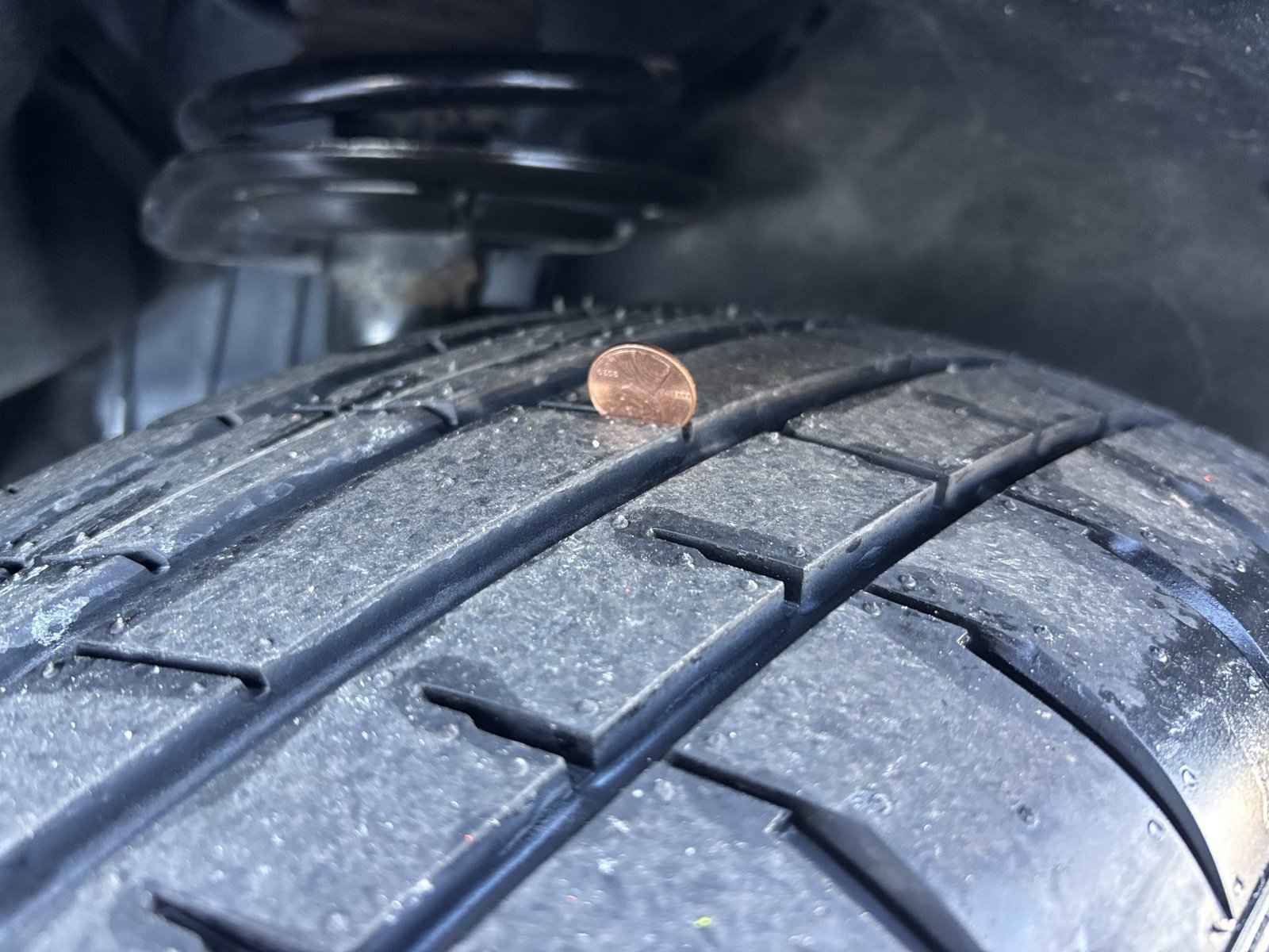 Used 2020 Ford Explorer XLT image 14