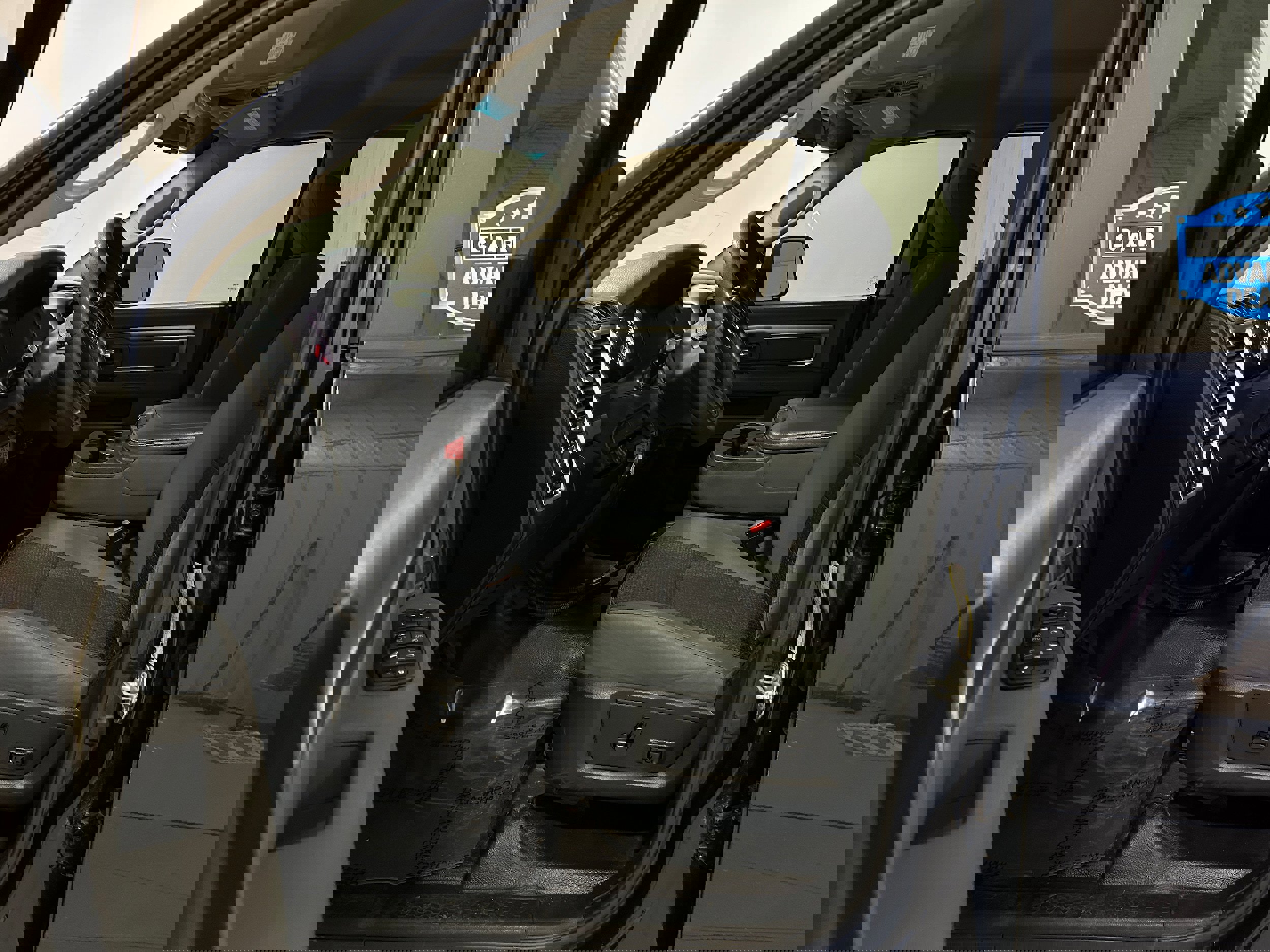 Used 2018 RAM 2500 SLT w/ Snow Chief Group image 4