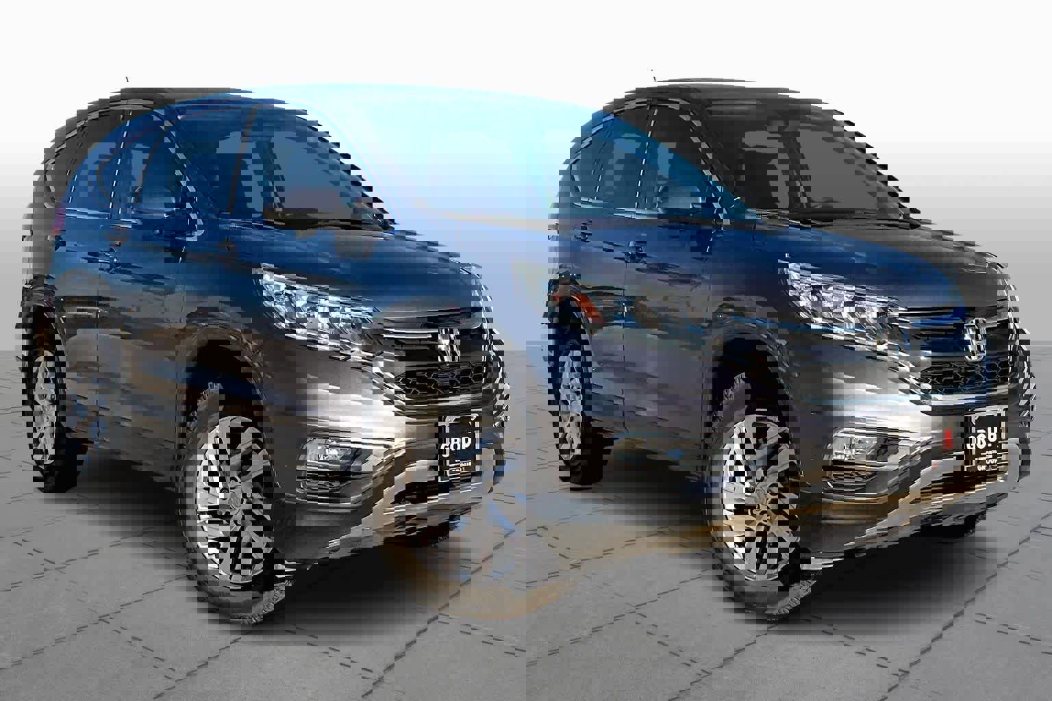 Used 2015 Honda CR-V EX image 2