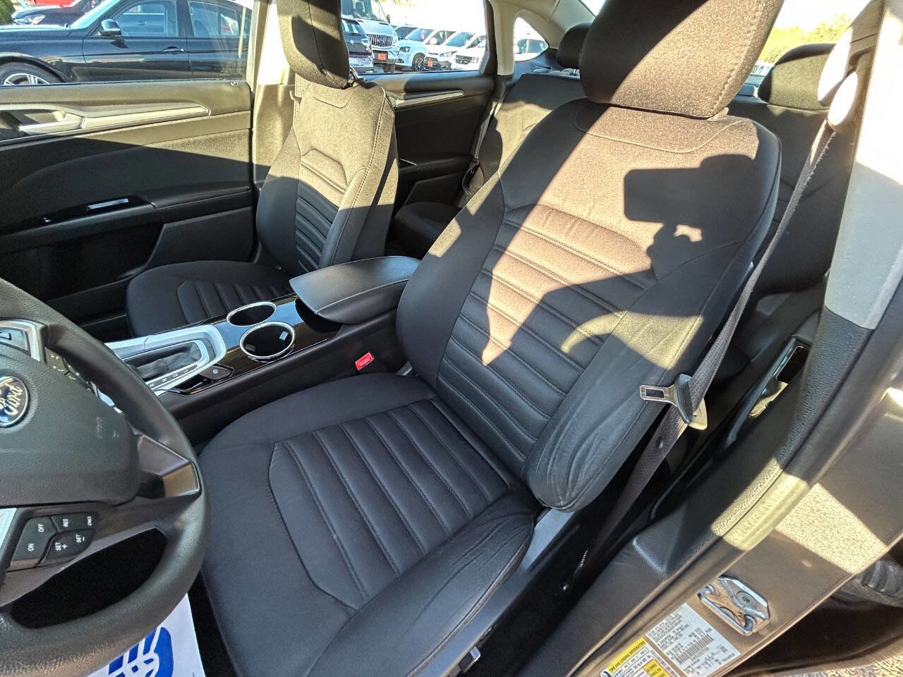 Used 2013 Ford Fusion SE image 23