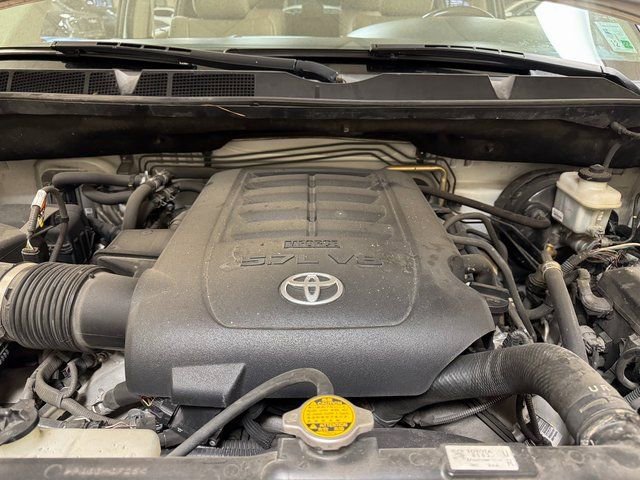 Used 2016 Toyota Sequoia Platinum image 28