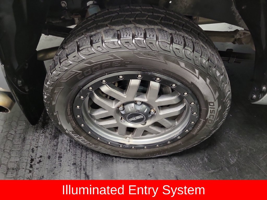 Used 2018 Toyota Tundra SR5 w/ SR5 Upgrade Package RWD image 11